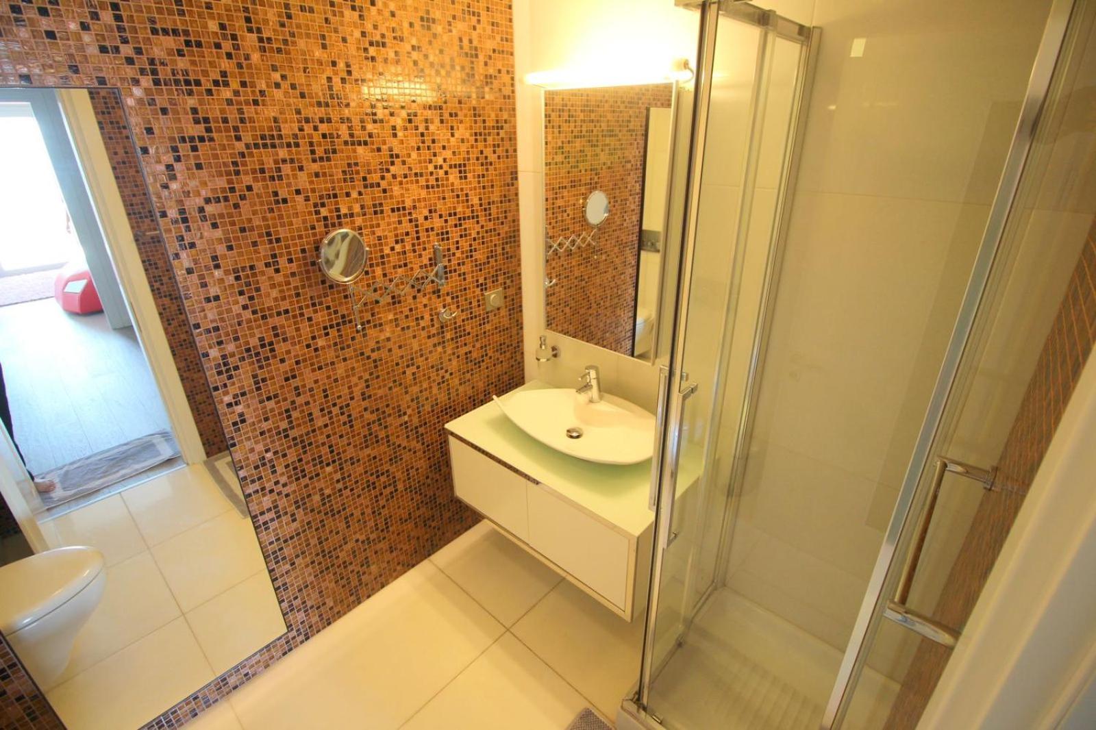 Kristi Apartments Sarandë Esterno foto