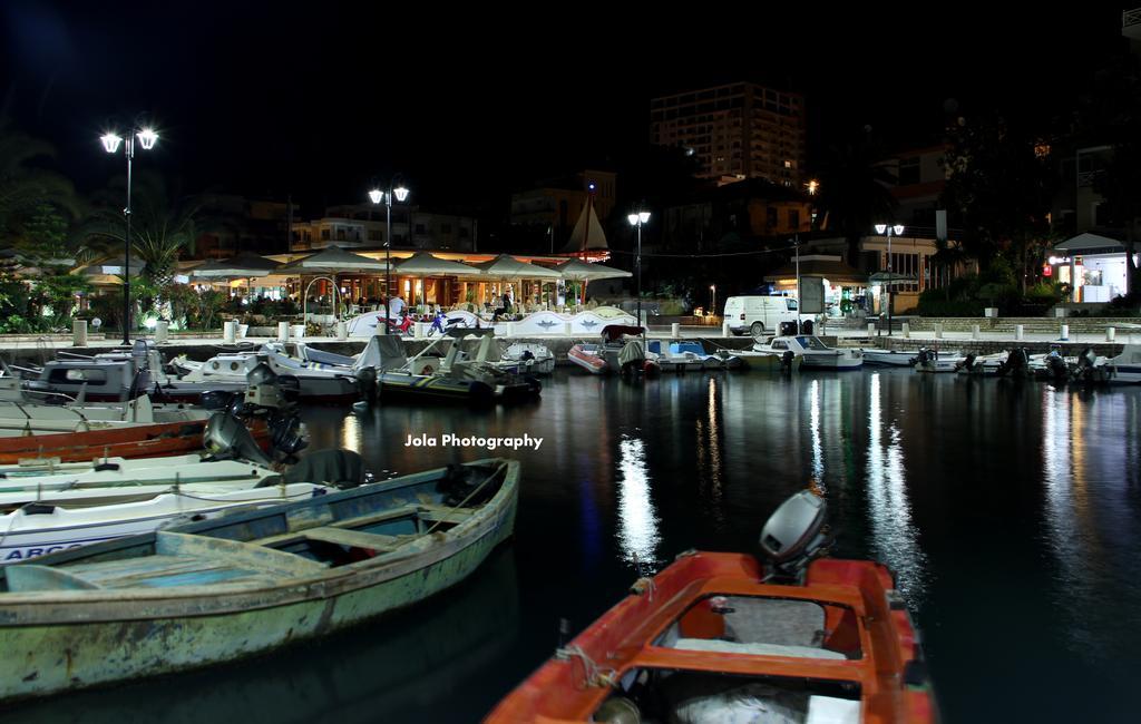 Kristi Apartments Sarandë Esterno foto